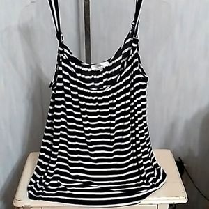 Andre By Unit Small Black&White Striped Tank Top